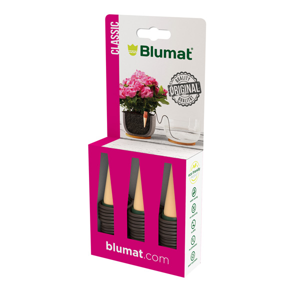 Detalle del cono de ceramica Blumat Classic con tubo fino