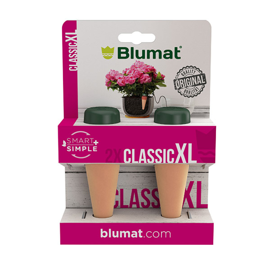 Blumat Classic XL instalado en maceta de balcon