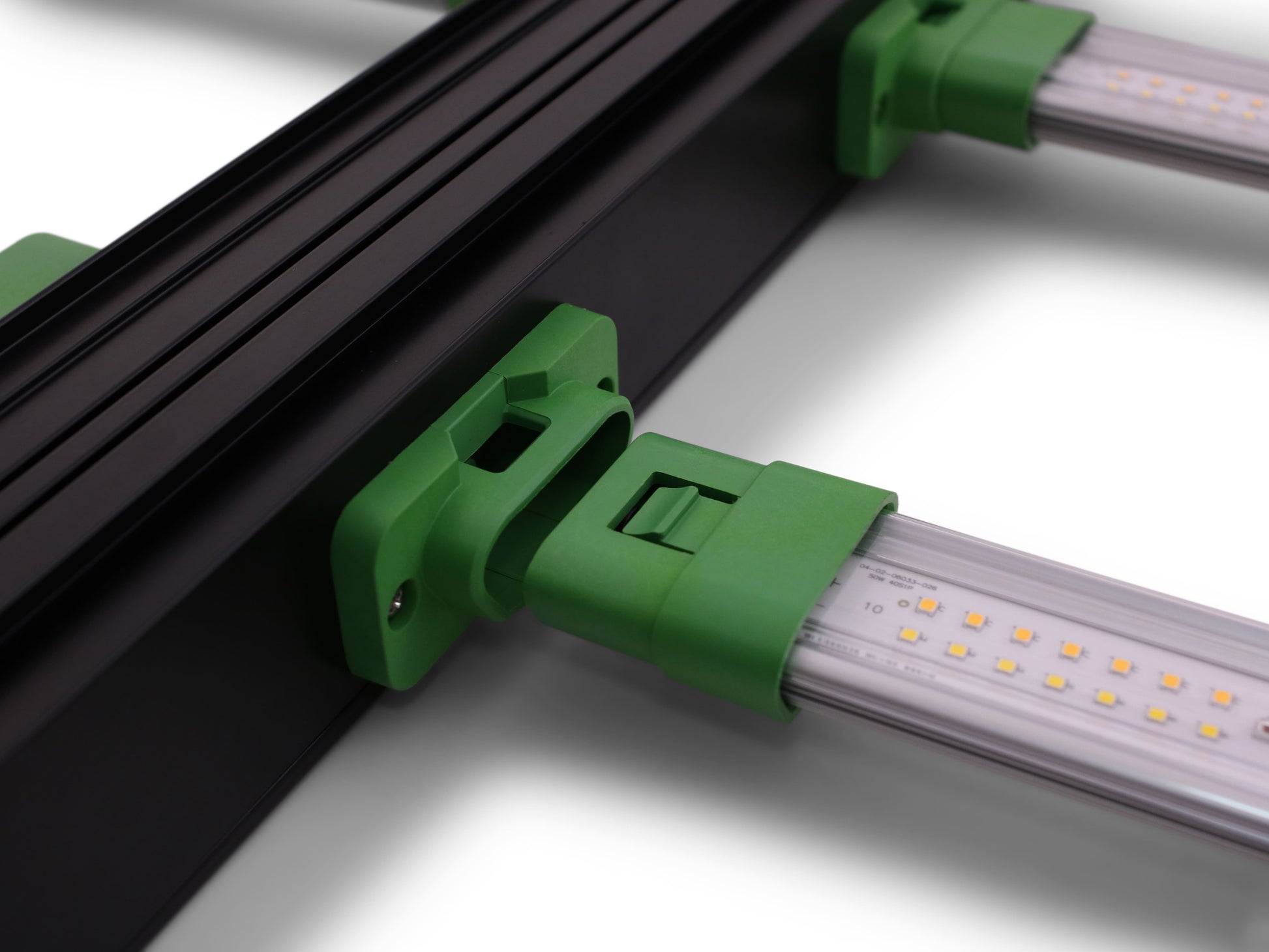 Dragonfly 640W LED System - View 5 | Grow Industry