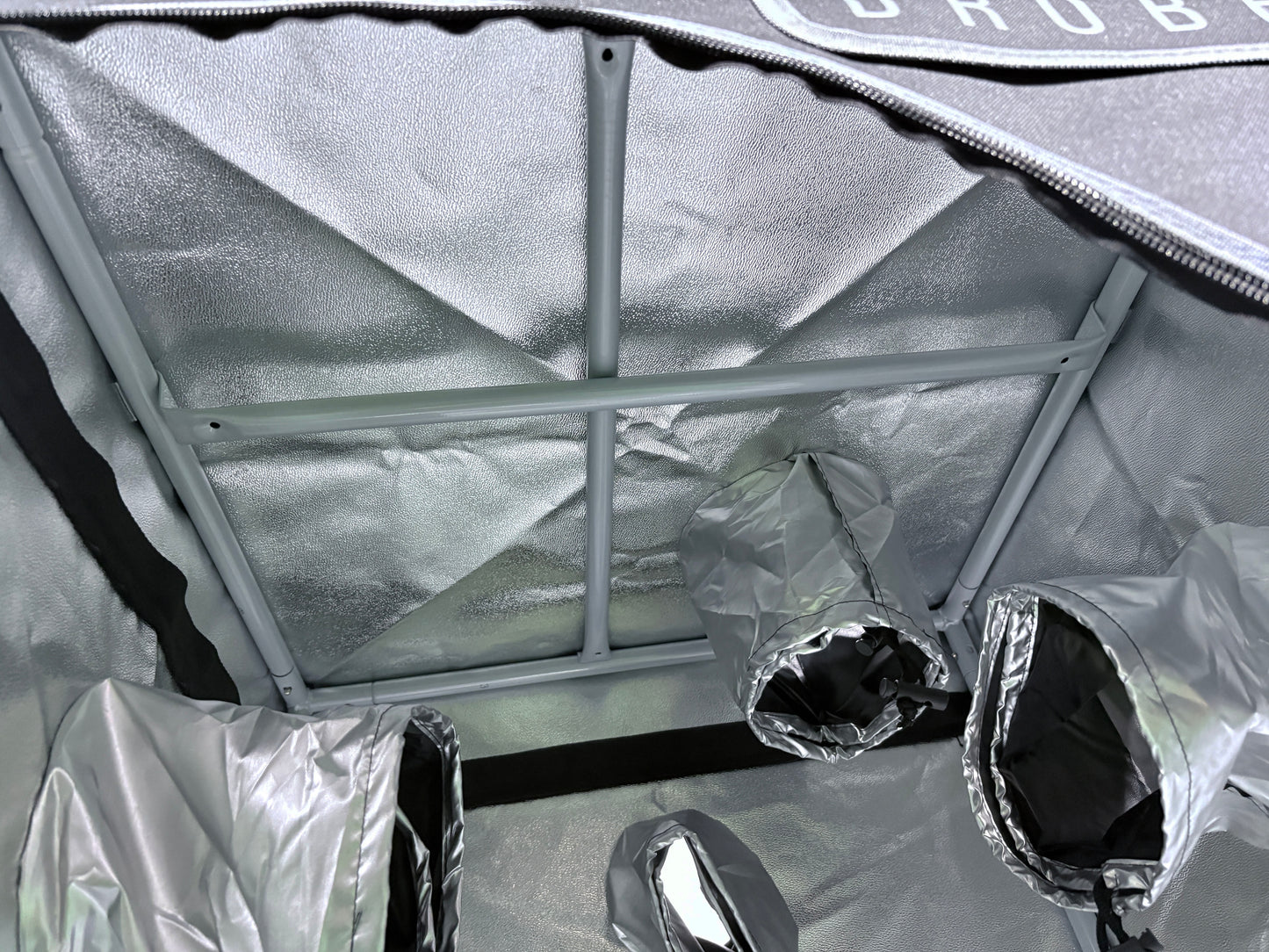 Indoor-Grow-Schrank Max Drobe 