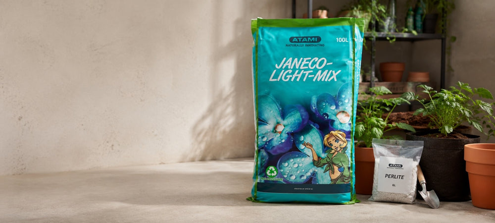 Atami Janeco Light Mix 100L en sala de cultivo - imagen landscape